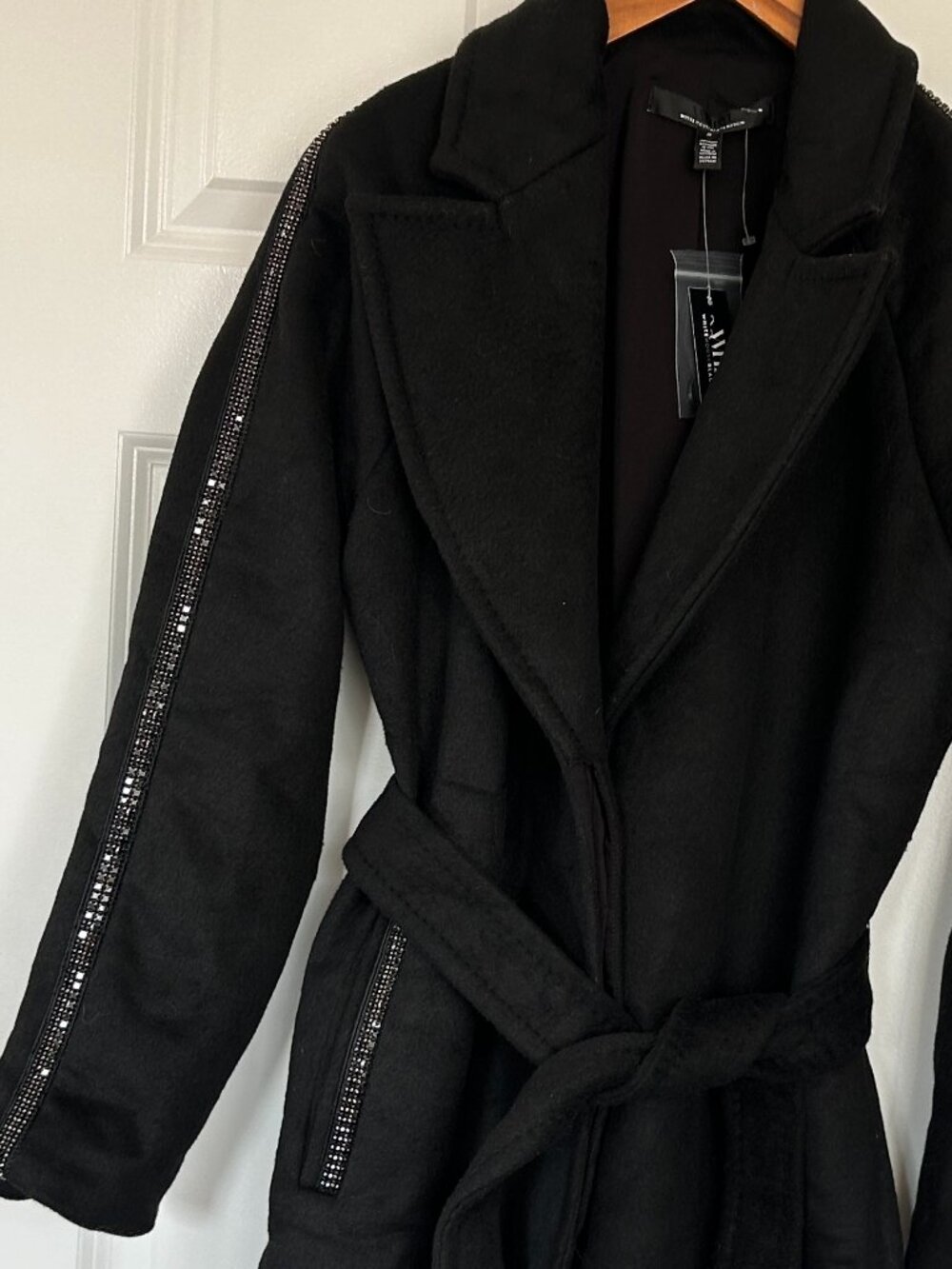 nwt $325 price tags WHITE HOUSE BLACK MARKET embellished trim coat S L